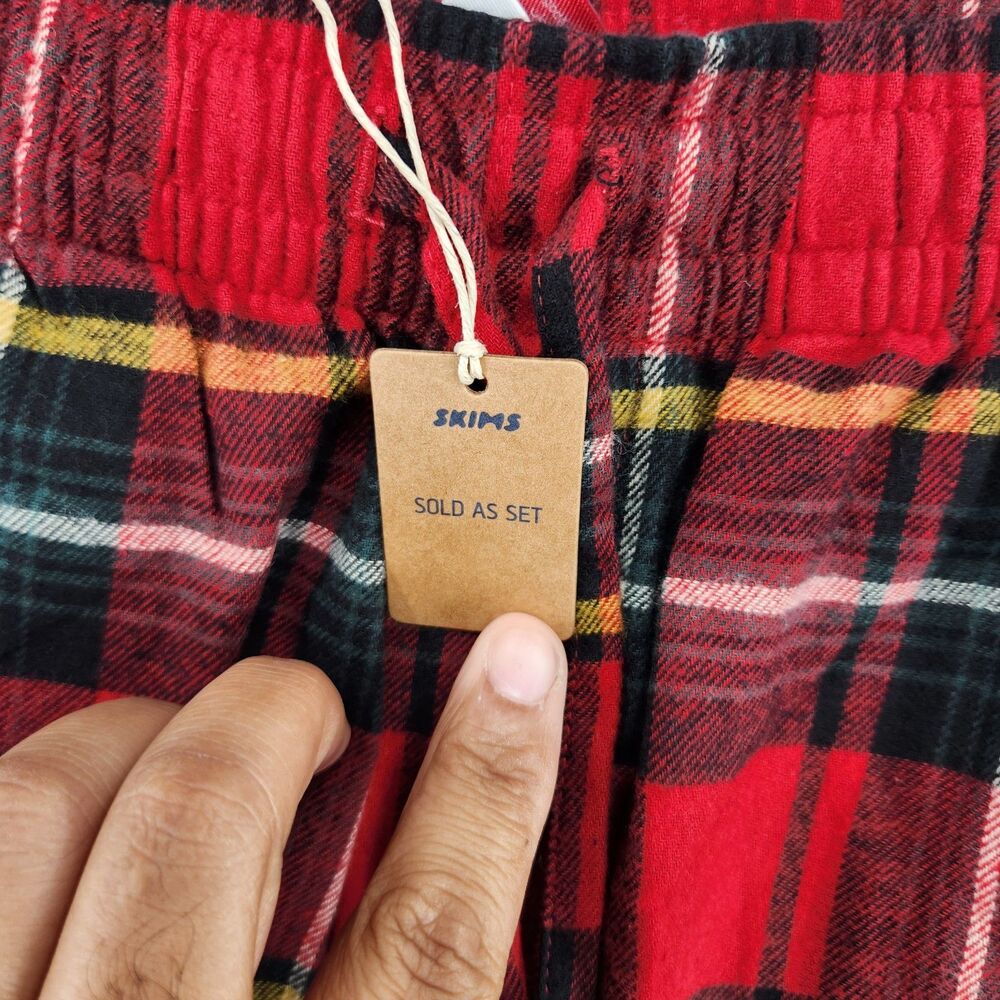 NWT SKIMS‎ Medium Brick Red Holiday Plaid Flannel Pajama Set NWT - Picture 12 of 16